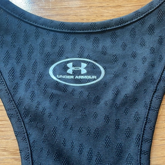 Under Armour Black Racerback Tank-heatgear, loose size large, semi-sheer circles - Picture 6 of 6
